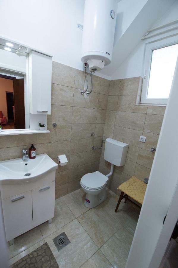 Apartman Oaza Требинє Екстер'єр фото