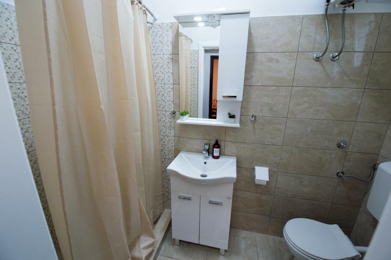 Apartman Oaza Требинє Екстер'єр фото